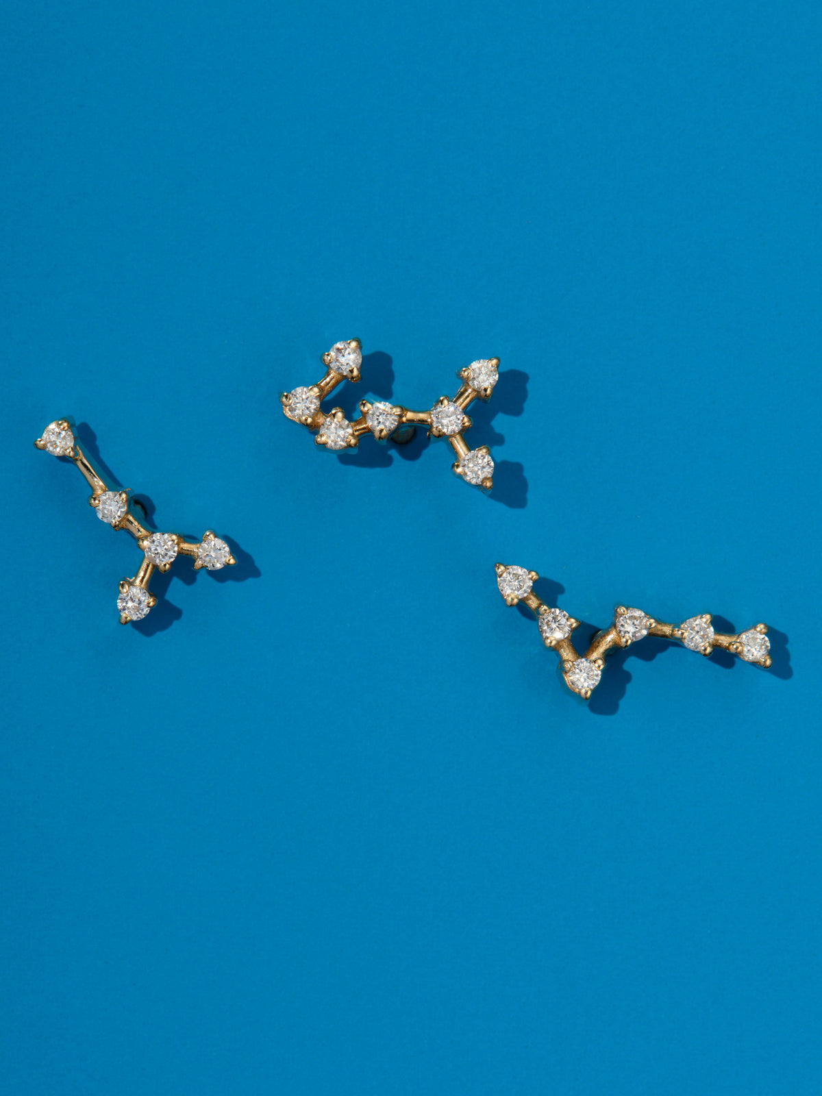 Pisces Constellation Yellow Gold Stud
