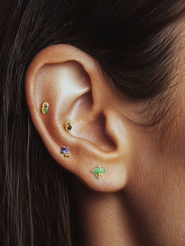 Tsavorite Solitaire + Bead Yellow Gold Stud
