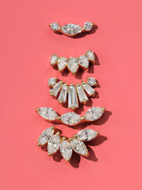 5 Pear Diamond Curve Yellow Gold Single Stud