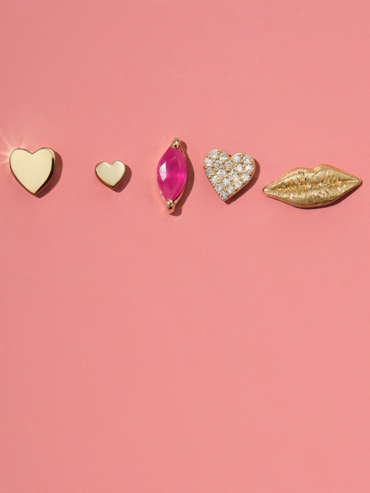 Pavé Heart Motif Yellow Gold Stud