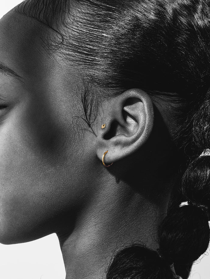 3mm Pyramid Yellow Gold Stud