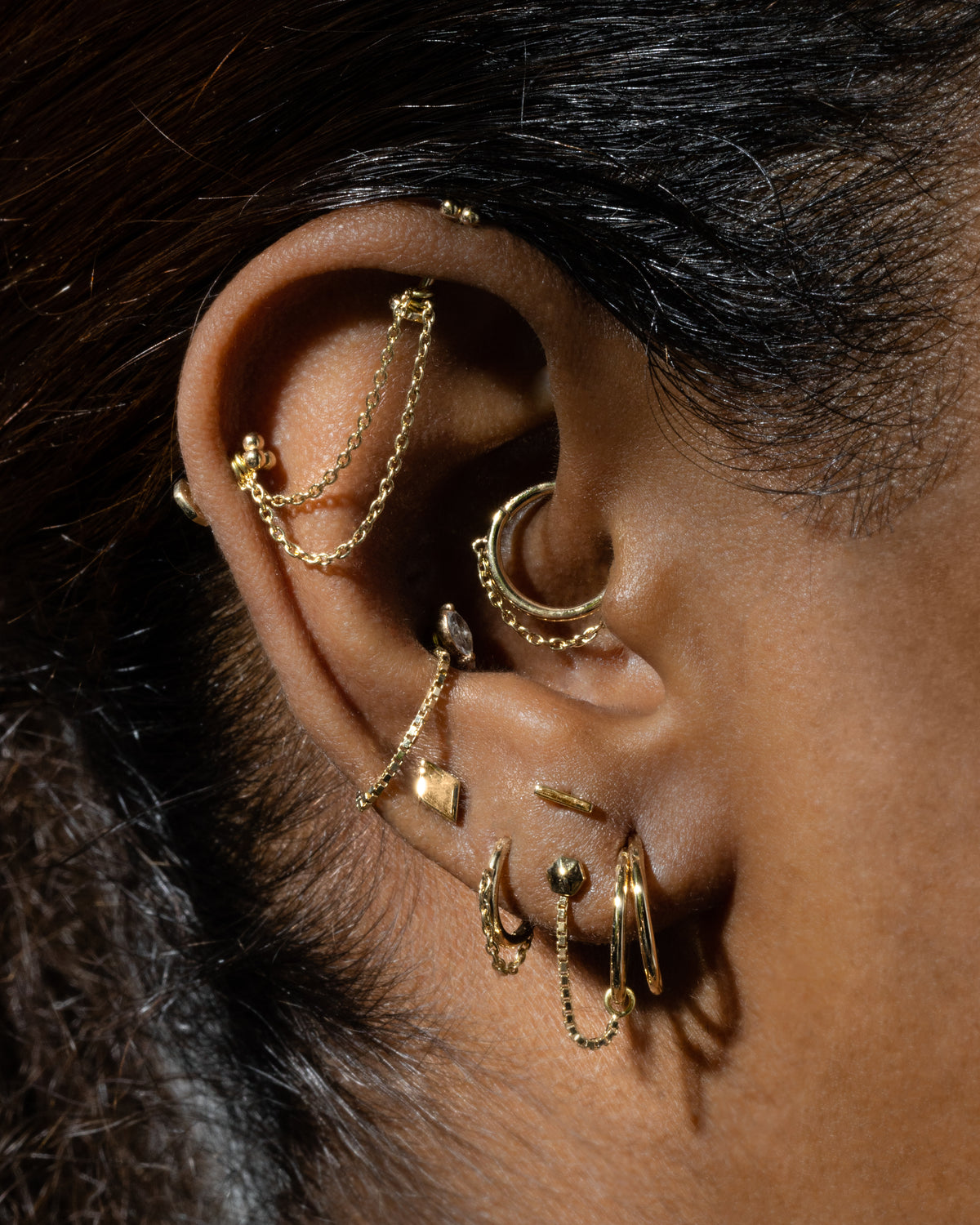 8.5mm Yellow Gold Clicker Hoop with Chain Drape